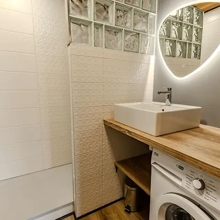 Appartement Rã©novã©, Vue Montagne - 6 ã 8 Pers. - Fr-1-885-2